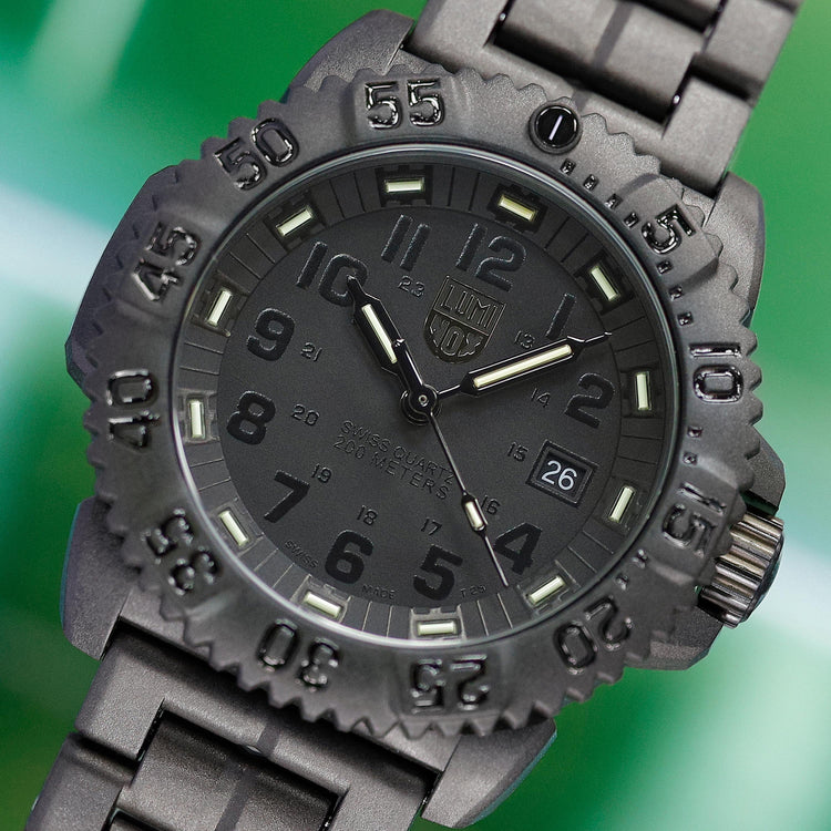 Luminox