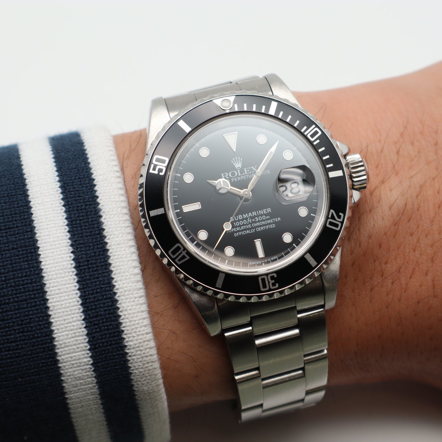 1st image of Rolex Rolex Submariner 16610 Wristwatch, PreOwned condition