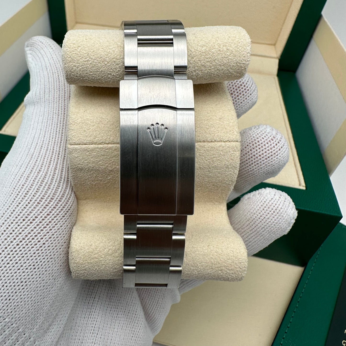 11th image of Rolex Rolex Oyster Perpetual Wristwatch, Unworn condition