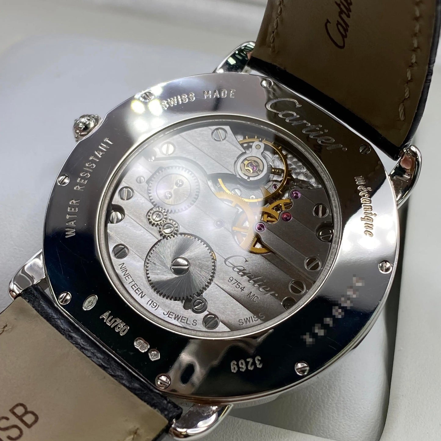 11th image of Cartier Cartier Ronde Louis Wristwatch, PreOwned condition