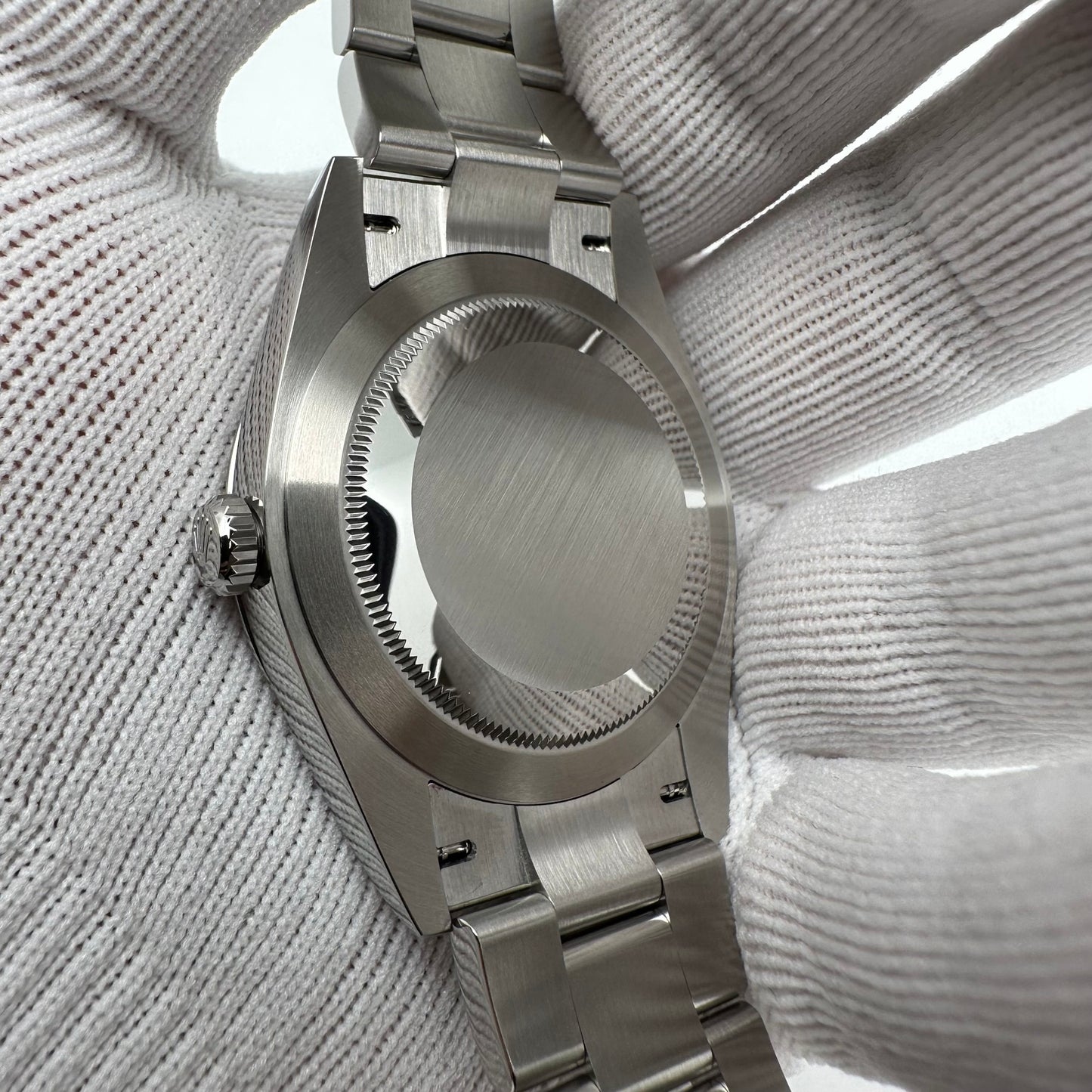 16th image of Rolex Rolex Oyster Perpetual Wristwatch, Unworn condition