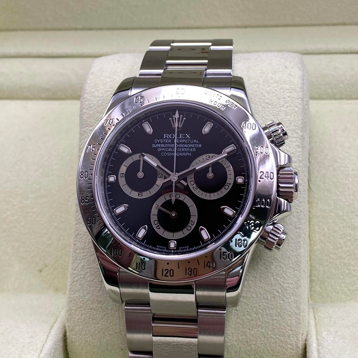 2nd image of Rolex Rolex Daytona 116520 Wristwatch, PreOwned condition