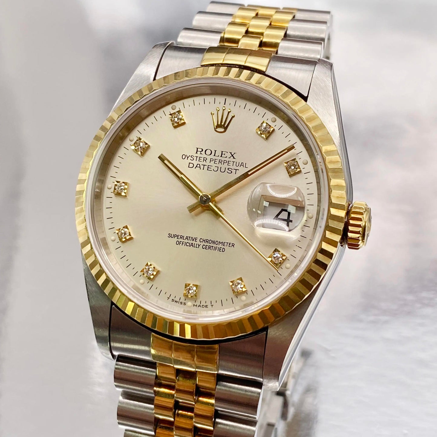 2nd image of Rolex Rolex Datejust 16233 Wristwatch, PreOwned condition