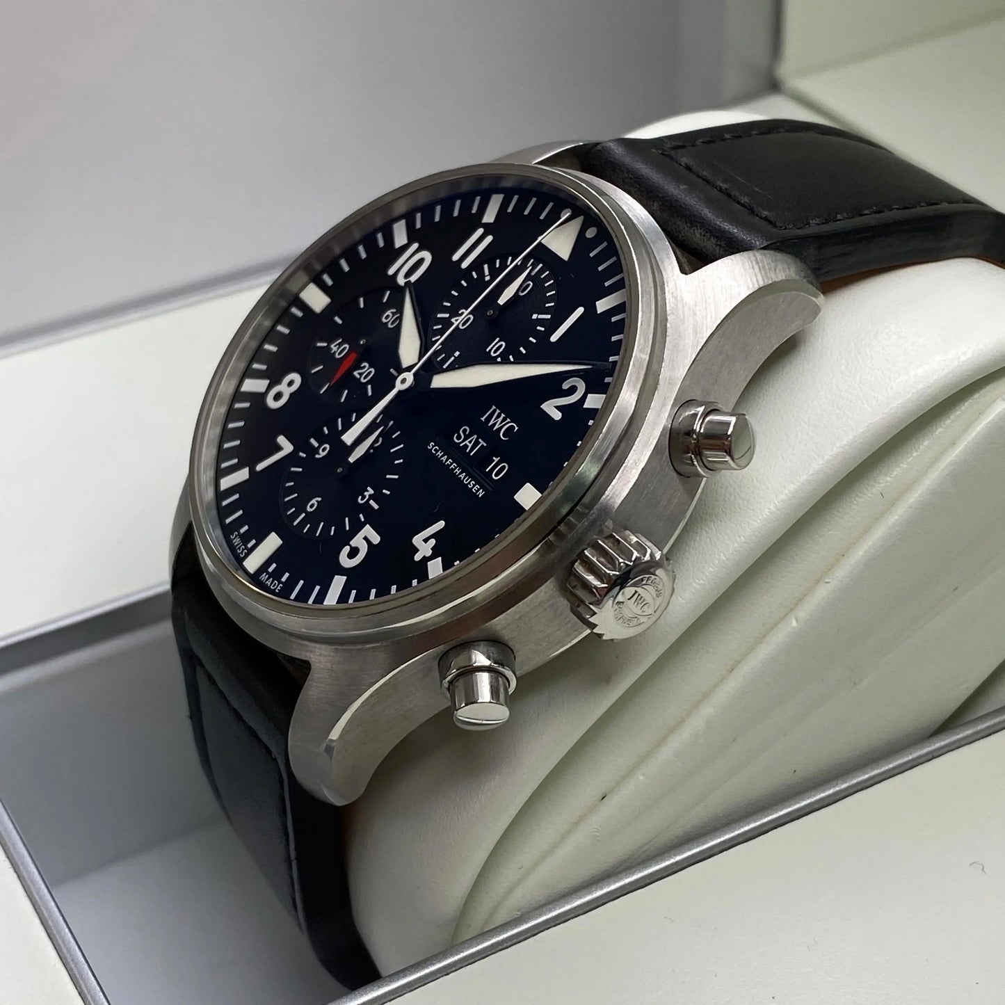 2nd image of IWC IWC Pilot's Watch Wristwatch, PreOwned condition