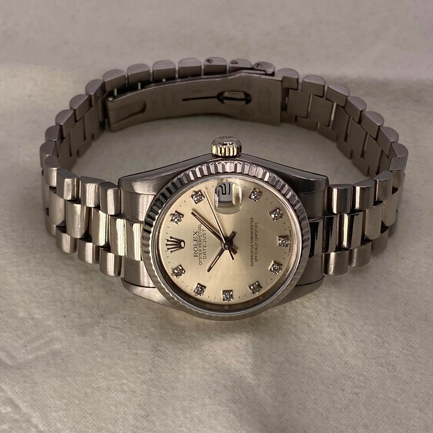 2nd image of Rolex Rolex Datejust 68279 Wristwatch, PreOwned condition