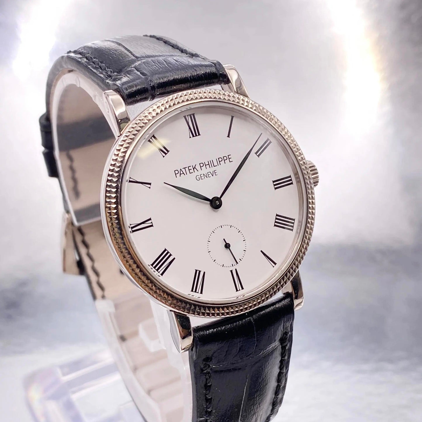 2nd image of Patek Philippe Patek Philippe Calatrava Wristwatch, PreOwned condition