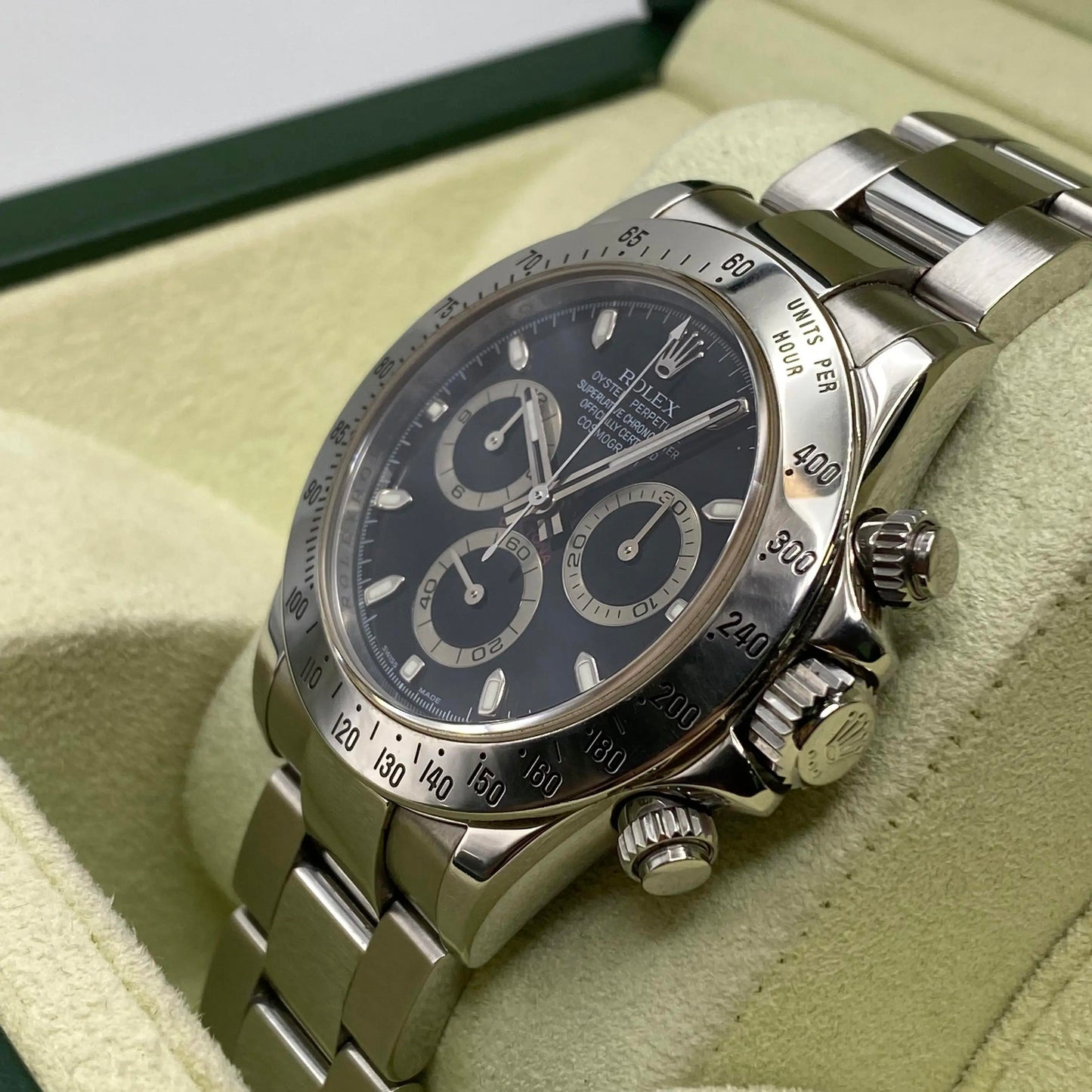 2nd image of Rolex Rolex Daytona 116520 Wristwatch, PreOwned condition