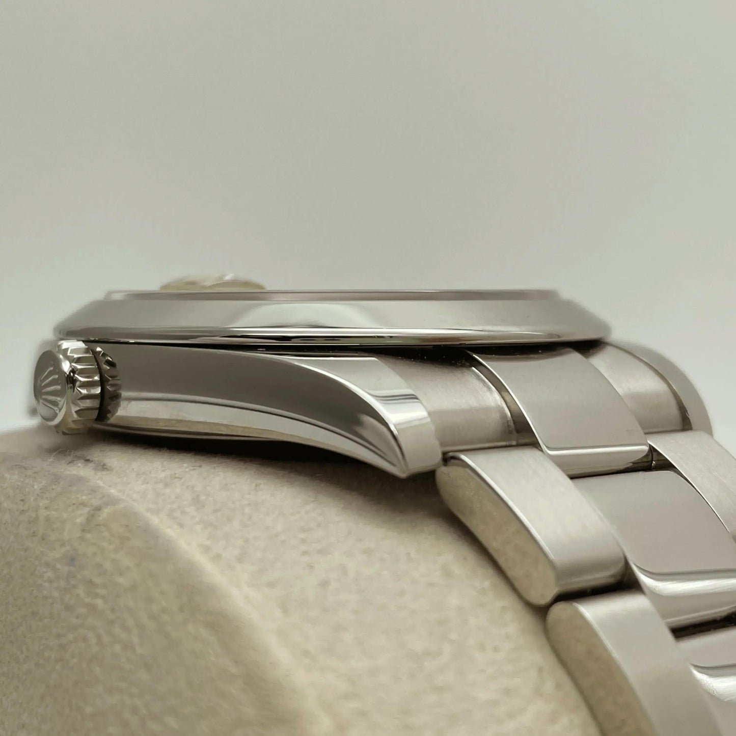 2nd image of Rolex Rolex Datejust 126300 Wristwatch, Unworn condition