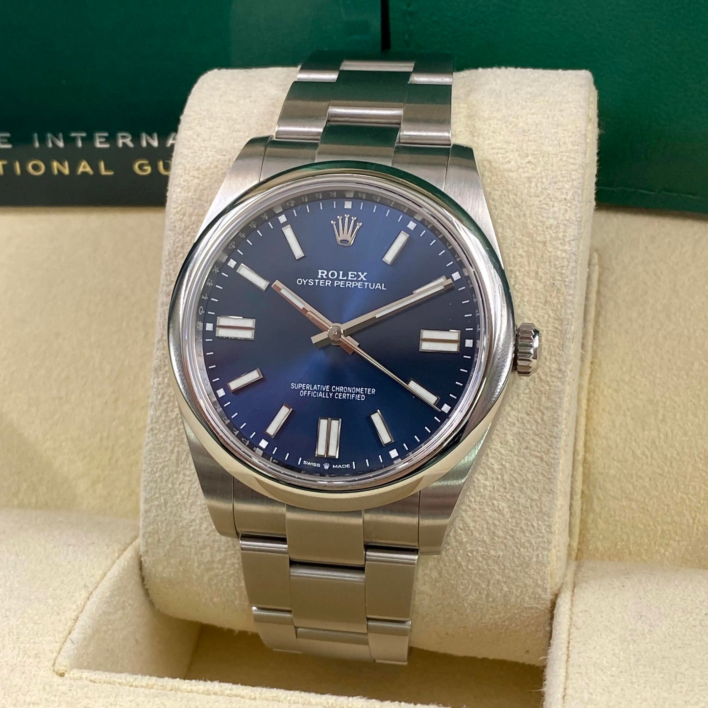 2nd image of Rolex Rolex Oyster Perpetual 124300 Wristwatch, PreOwned condition