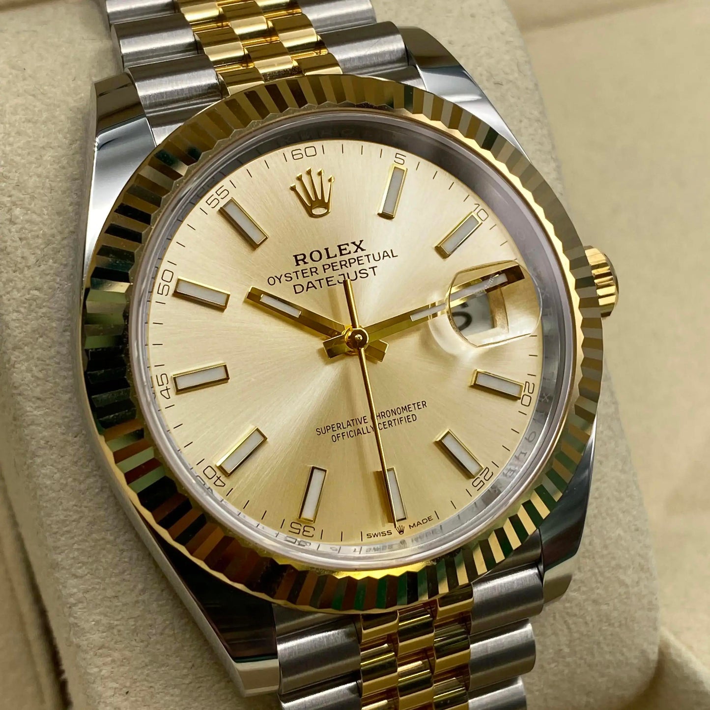 3rd image of Rolex Rolex Datejust 41 Wristwatch, PreOwned condition