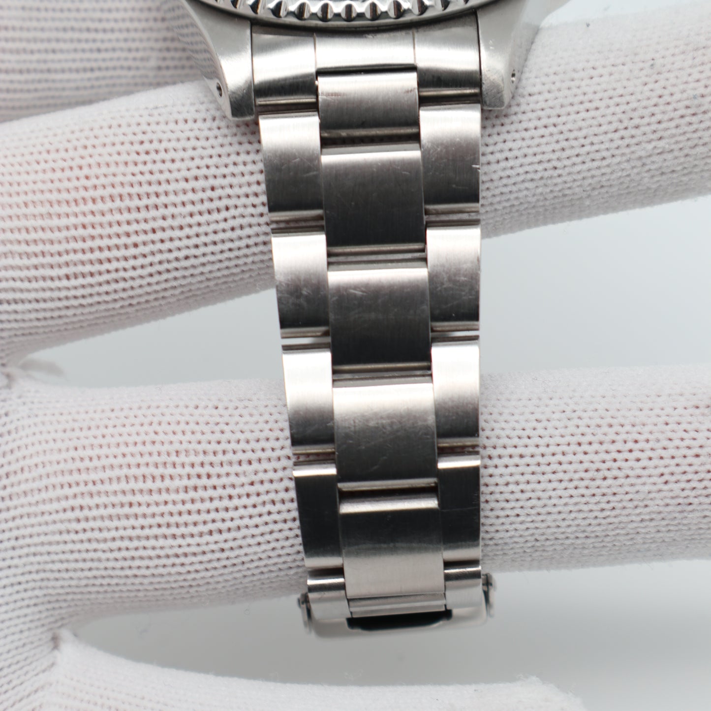 3rd image of Rolex Rolex Submariner 16610 Wristwatch, PreOwned condition
