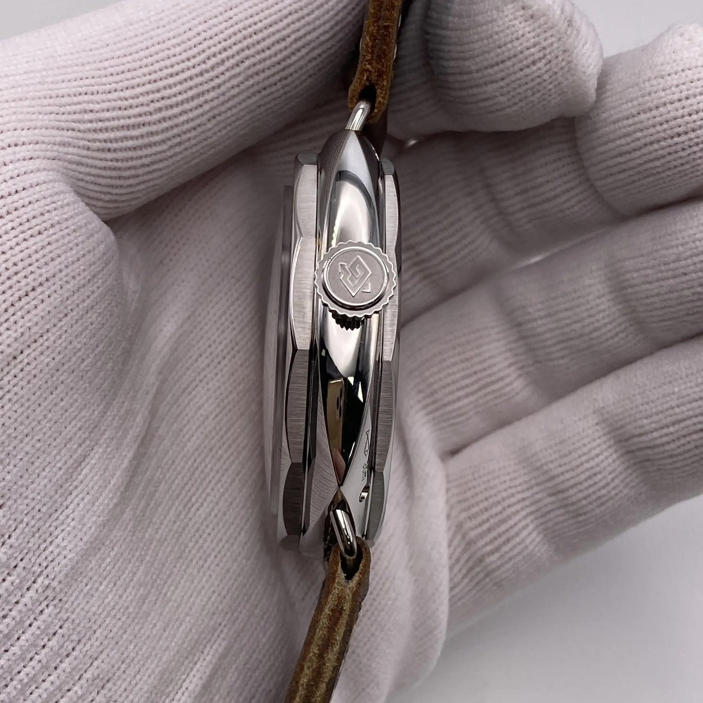 3rd image of Panerai Panerai Radiomir Wristwatch, DisplayModel condition