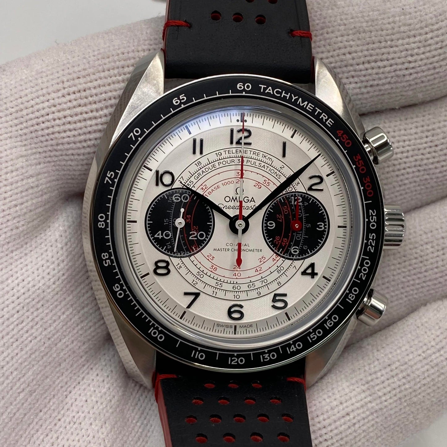3rd image of OMEGA Omega Speedmaster Chronoscope Wristwatch, Unworn condition