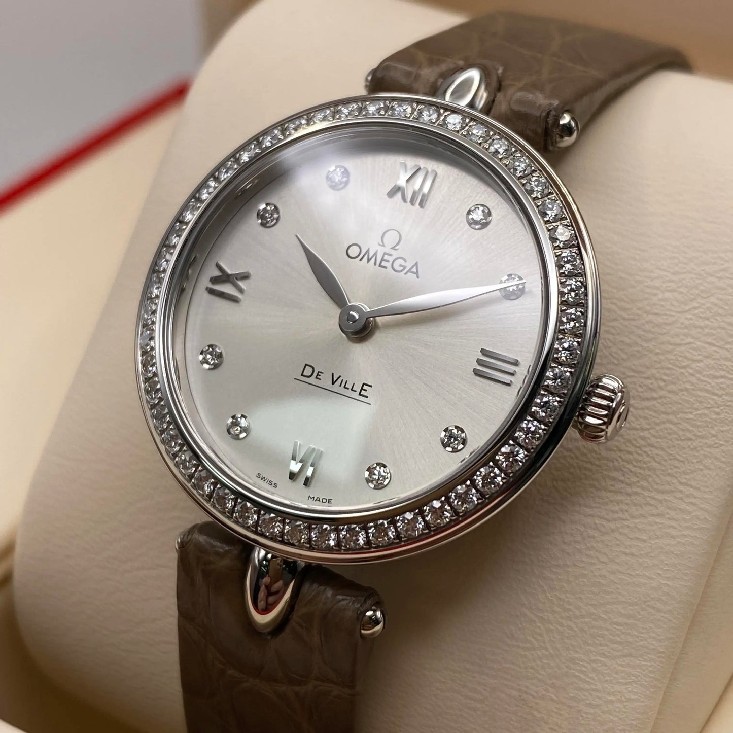 3rd image of OMEGA Omega De Ville Wristwatch, DisplayModel condition