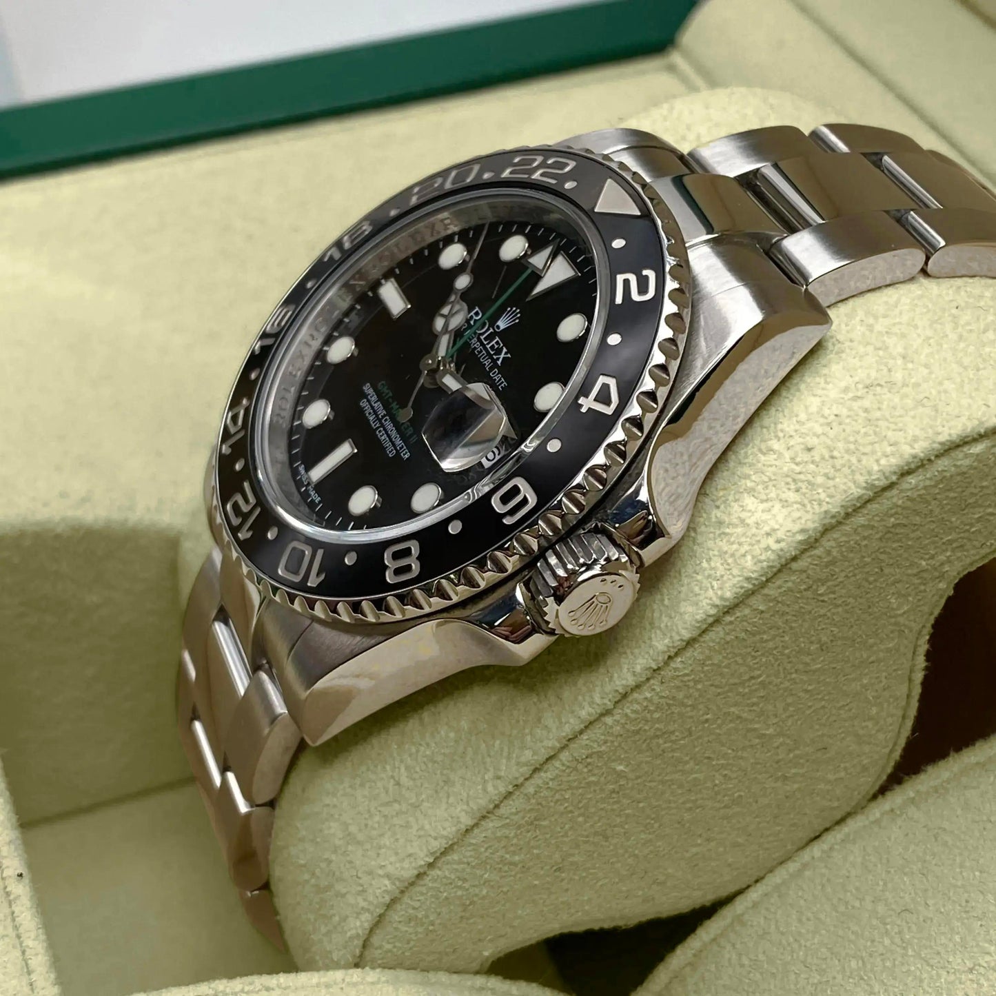 3rd image of Rolex Rolex GMT-Master II 116710LN Wristwatch, PreOwned condition