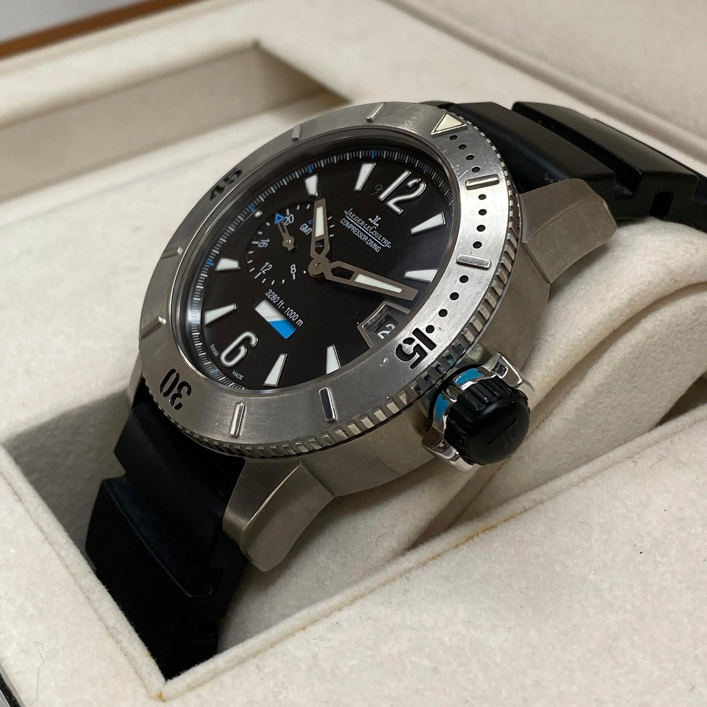 3rd image of Jaeger-LeCoultre Jaeger LeCoultre Master Compressor Wristwatch, PreOwned condition