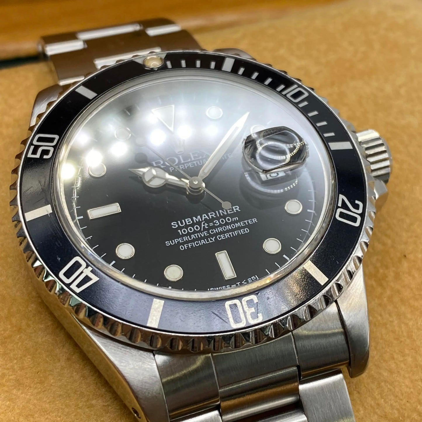 3rd image of Rolex Rolex Submariner 16610 Wristwatch, PreOwned condition