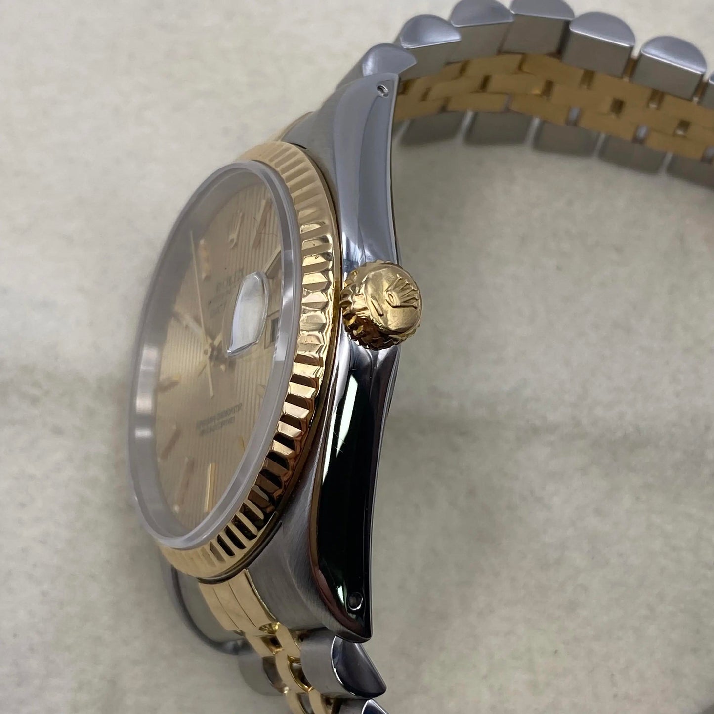 3rd image of Rolex Rolex Datejust 16233 Wristwatch, PreOwned condition