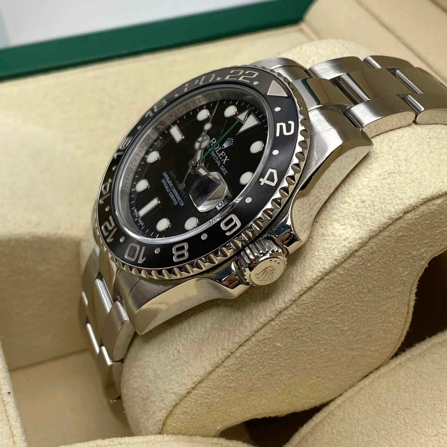 3rd image of Rolex Rolex GMT-Master II 116710LN Wristwatch, PreOwned condition