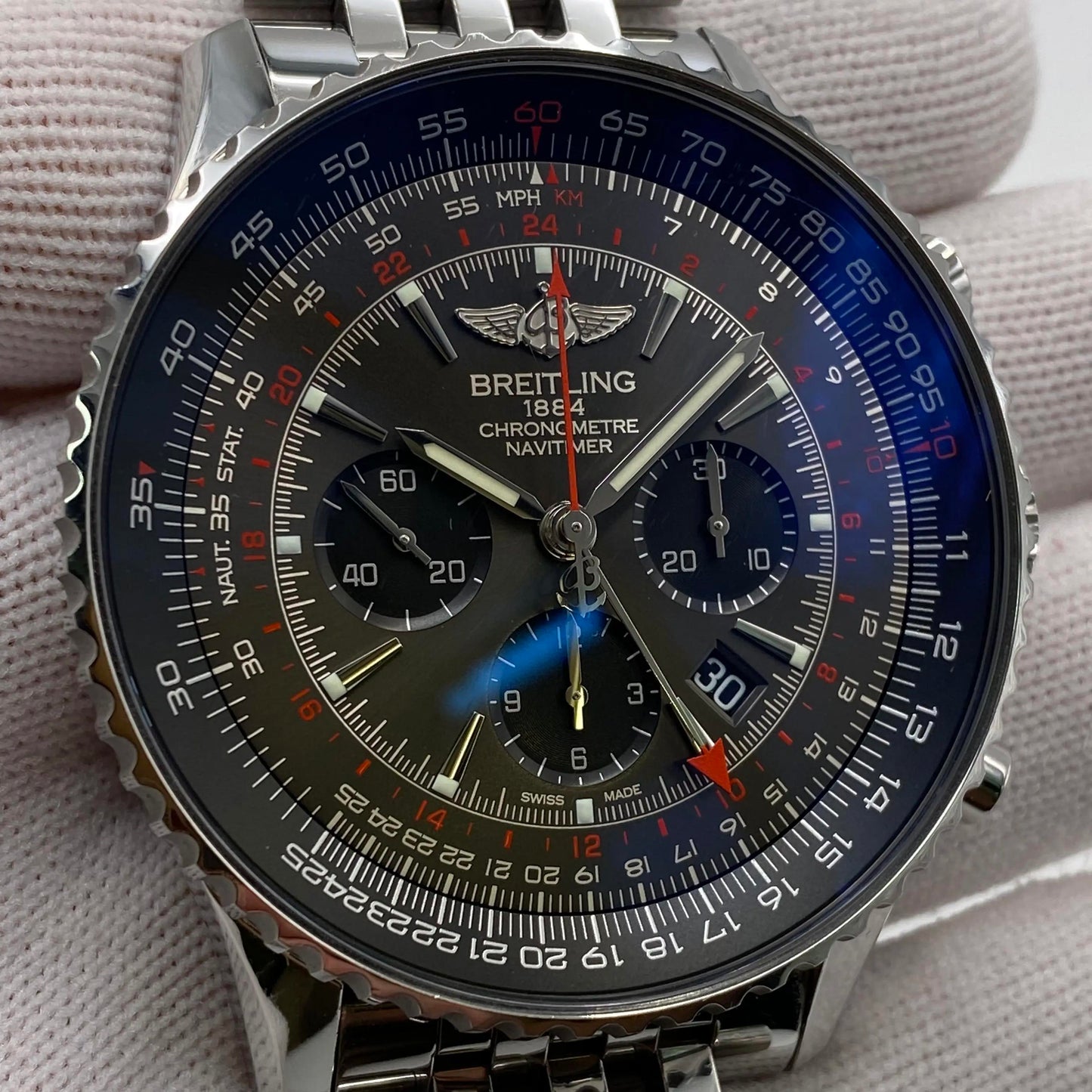 3rd image of Breitling Breitling Navitimer Wristwatch, PreOwned condition