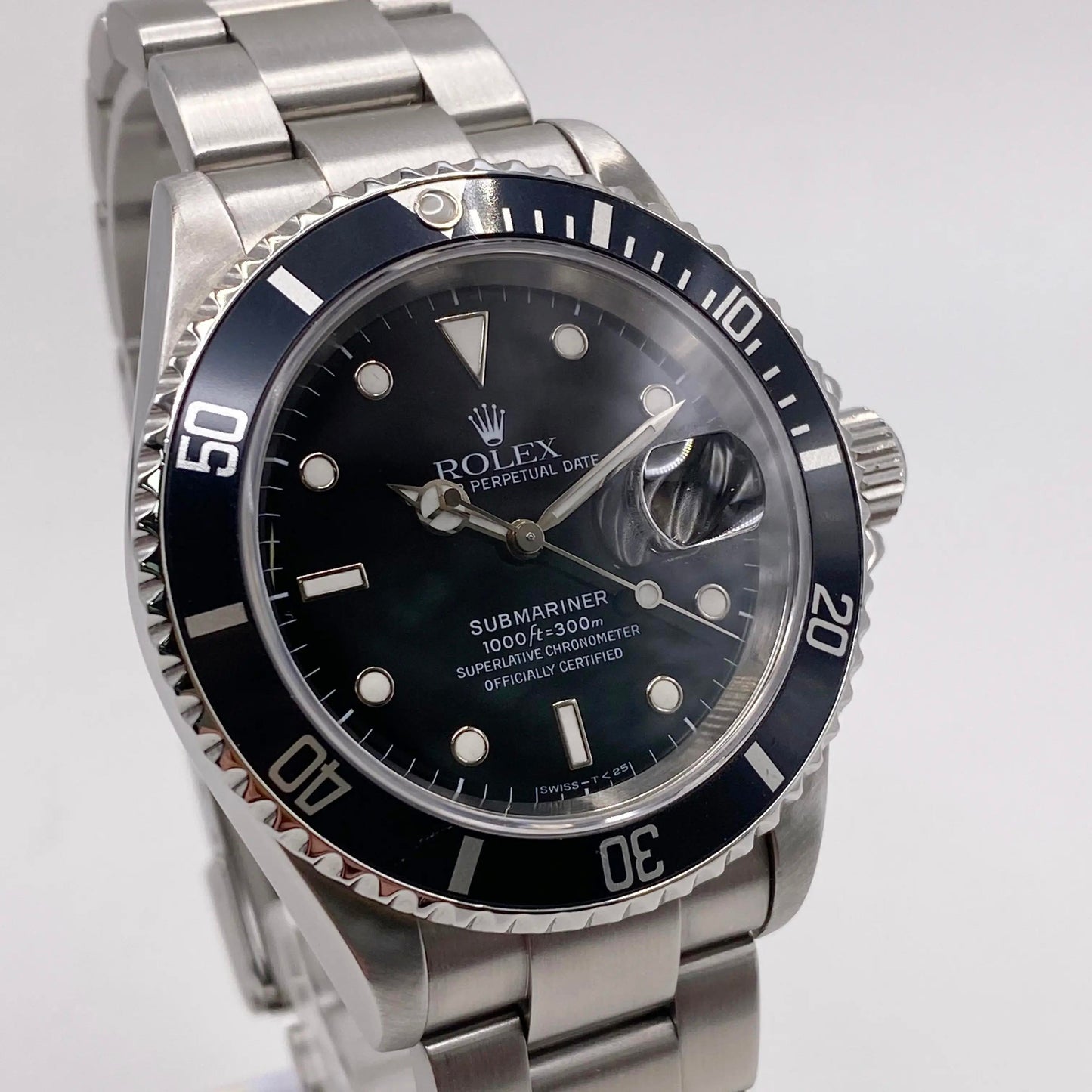 3rd image of Rolex Rolex Submariner 16610 Wristwatch, PreOwned condition
