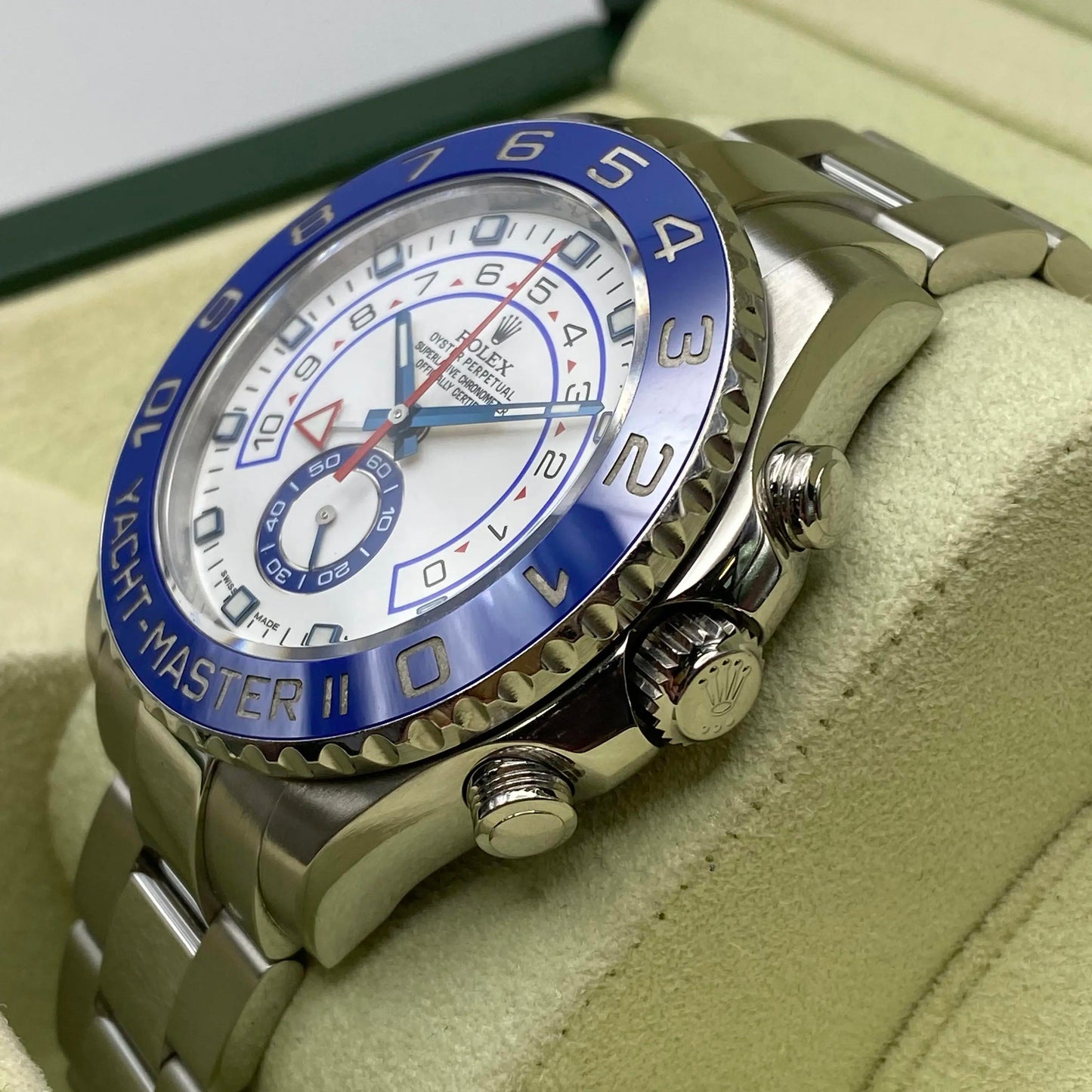3rd image of Rolex Rolex Yacht-Master II 116680 Wristwatch, PreOwned condition