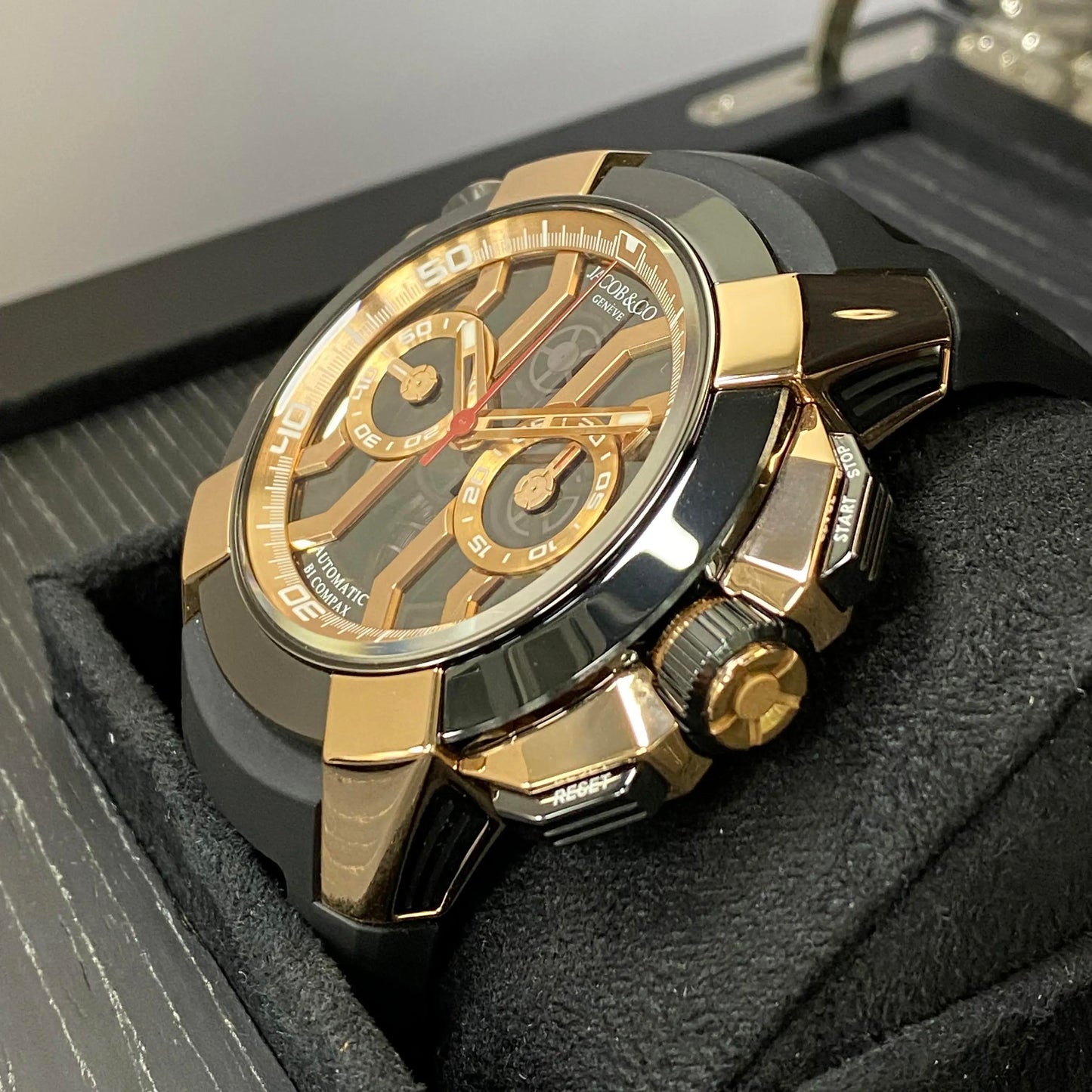 3rd image of JACOB & Co. Jacob & Co. Epic X Wristwatch, PreOwned condition