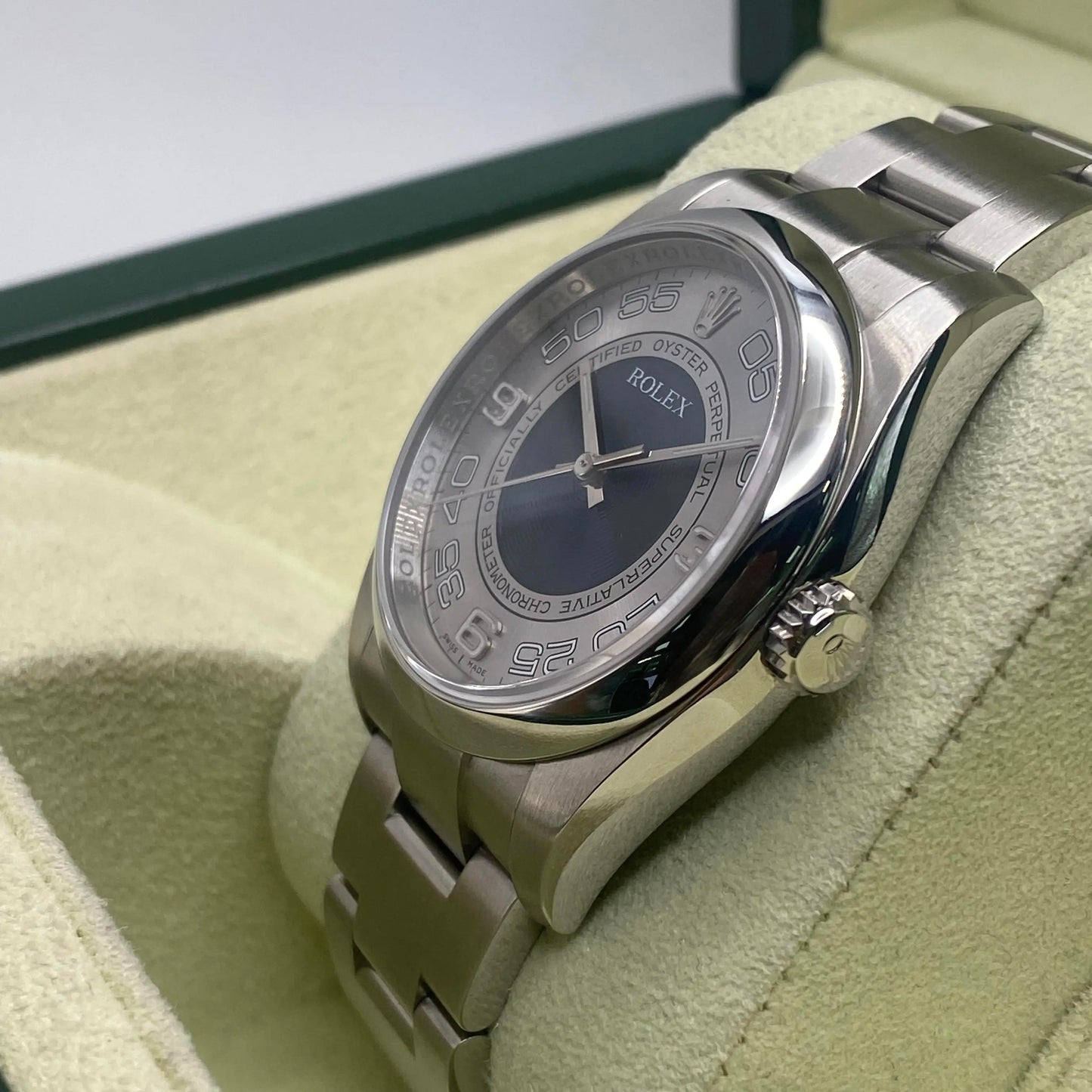 4th image of Rolex Rolex Oyster Perpetual 116000 Wristwatch, PreOwned condition