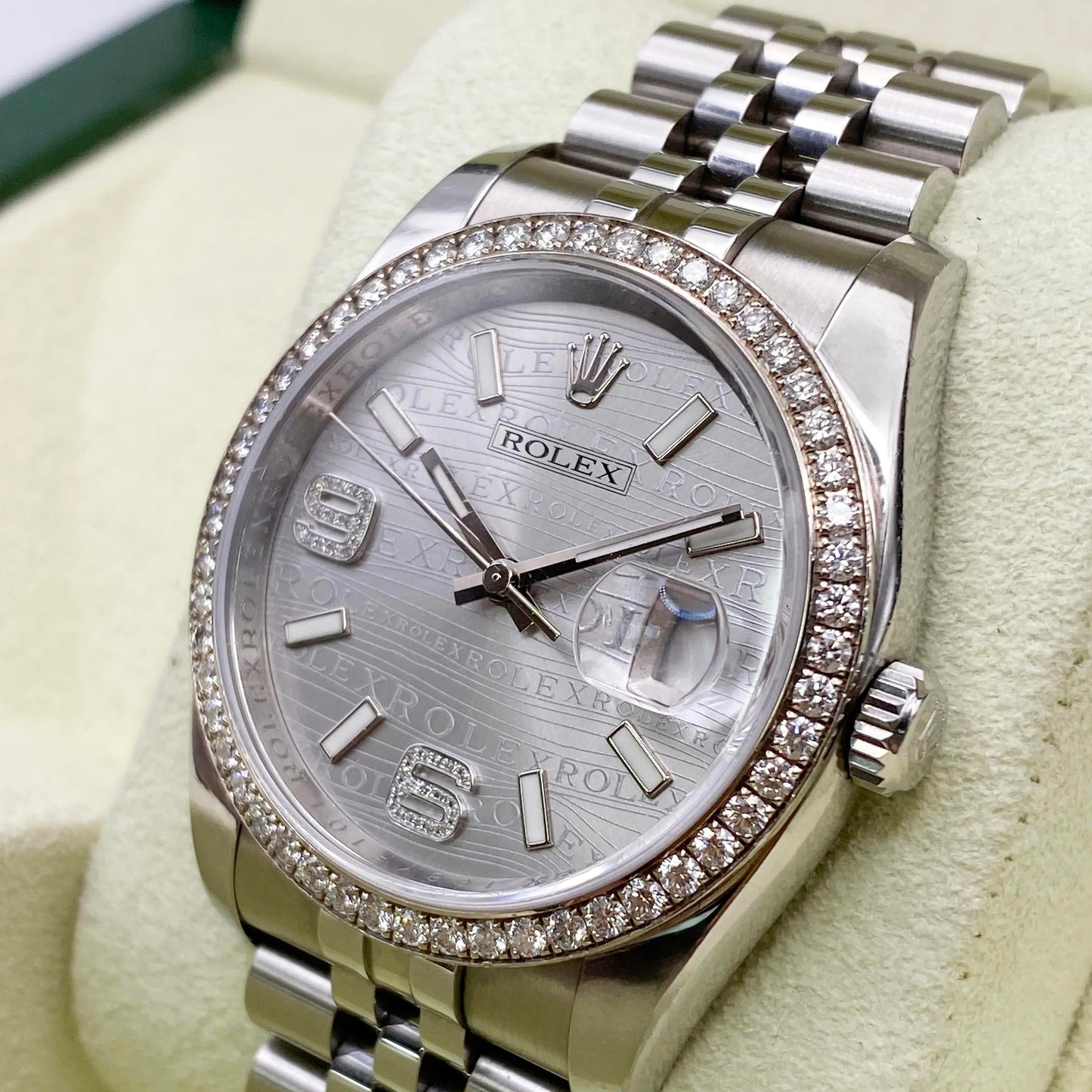 4th image of Rolex Rolex Datejust 116244 Wristwatch, PreOwned condition