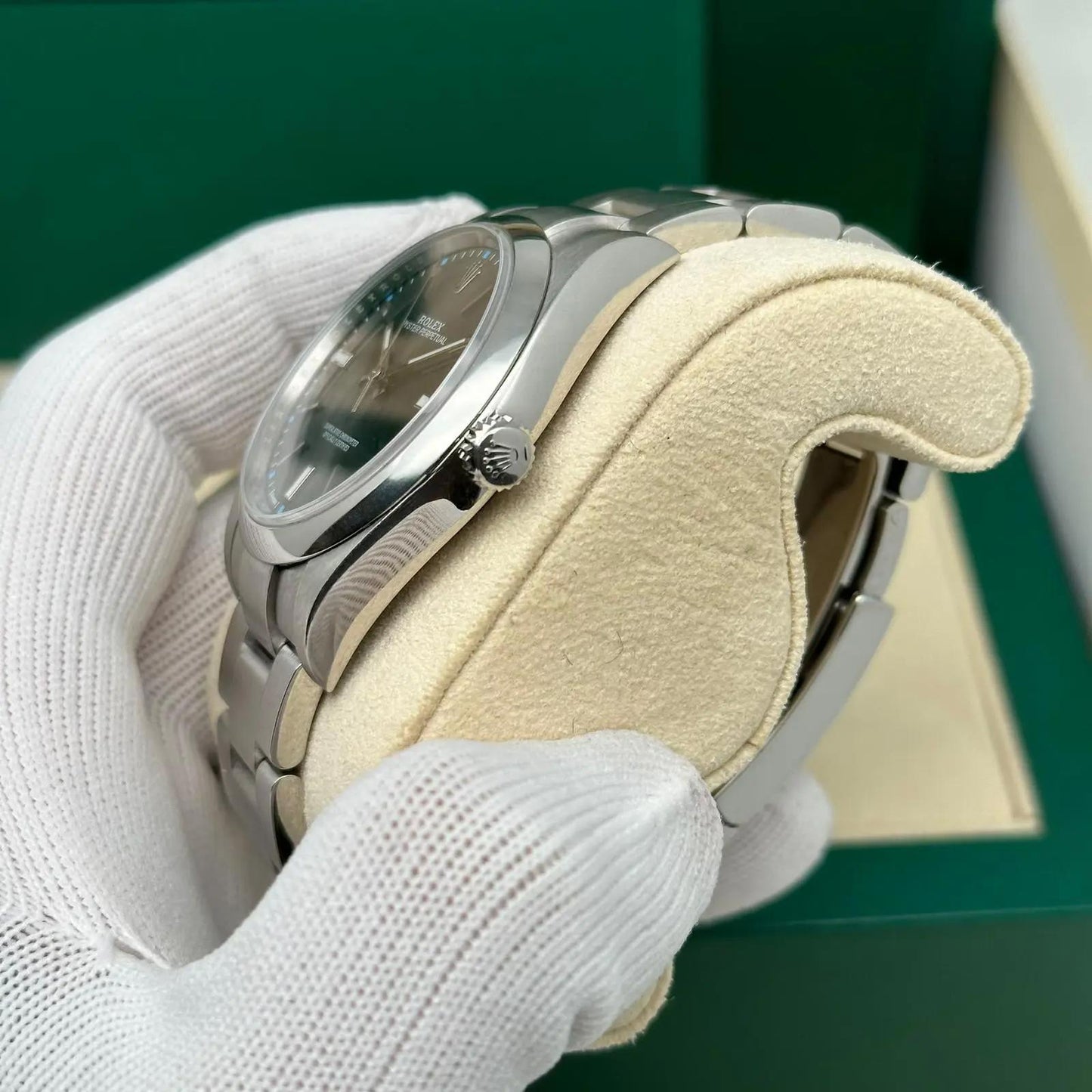 4th image of Rolex Rolex Oyster Perpetual 114300 Wristwatch, PreOwned condition