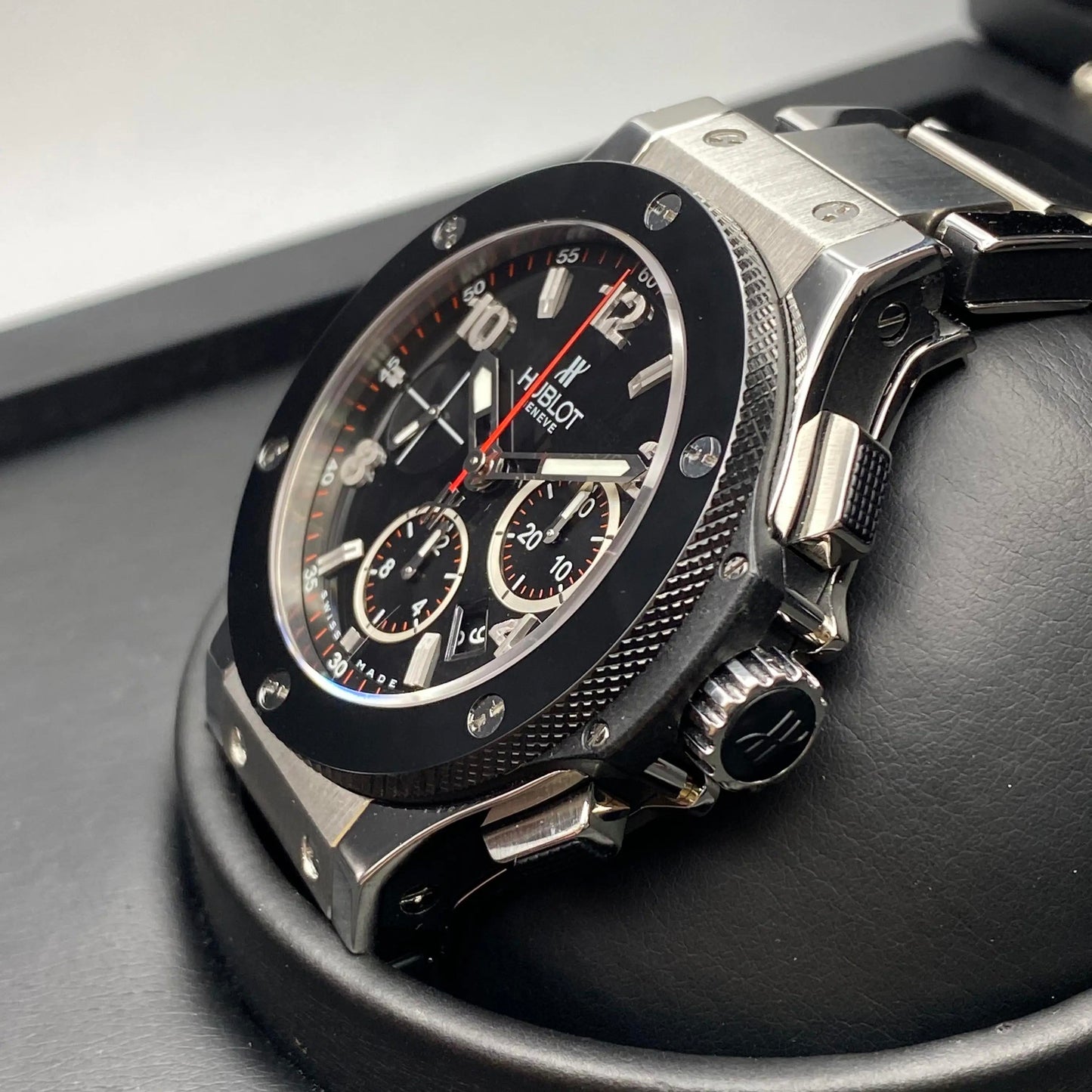 4th image of Hublot Hublot Big Bang Wristwatch, PreOwned condition