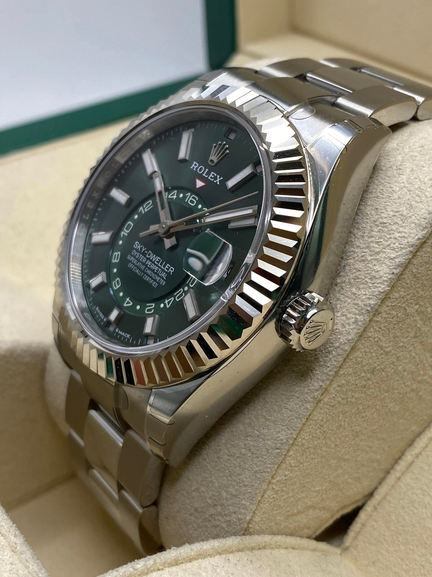 4th image of Rolex Rolex Sky Dweller 336934 Wristwatch, New condition