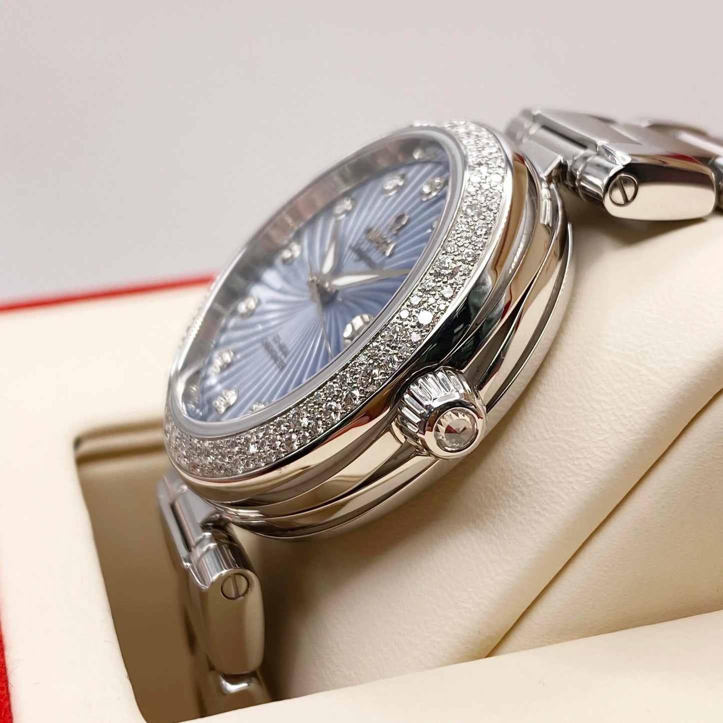 4th image of OMEGA Omega De Ville Ladymatic Wristwatch, DisplayModel condition
