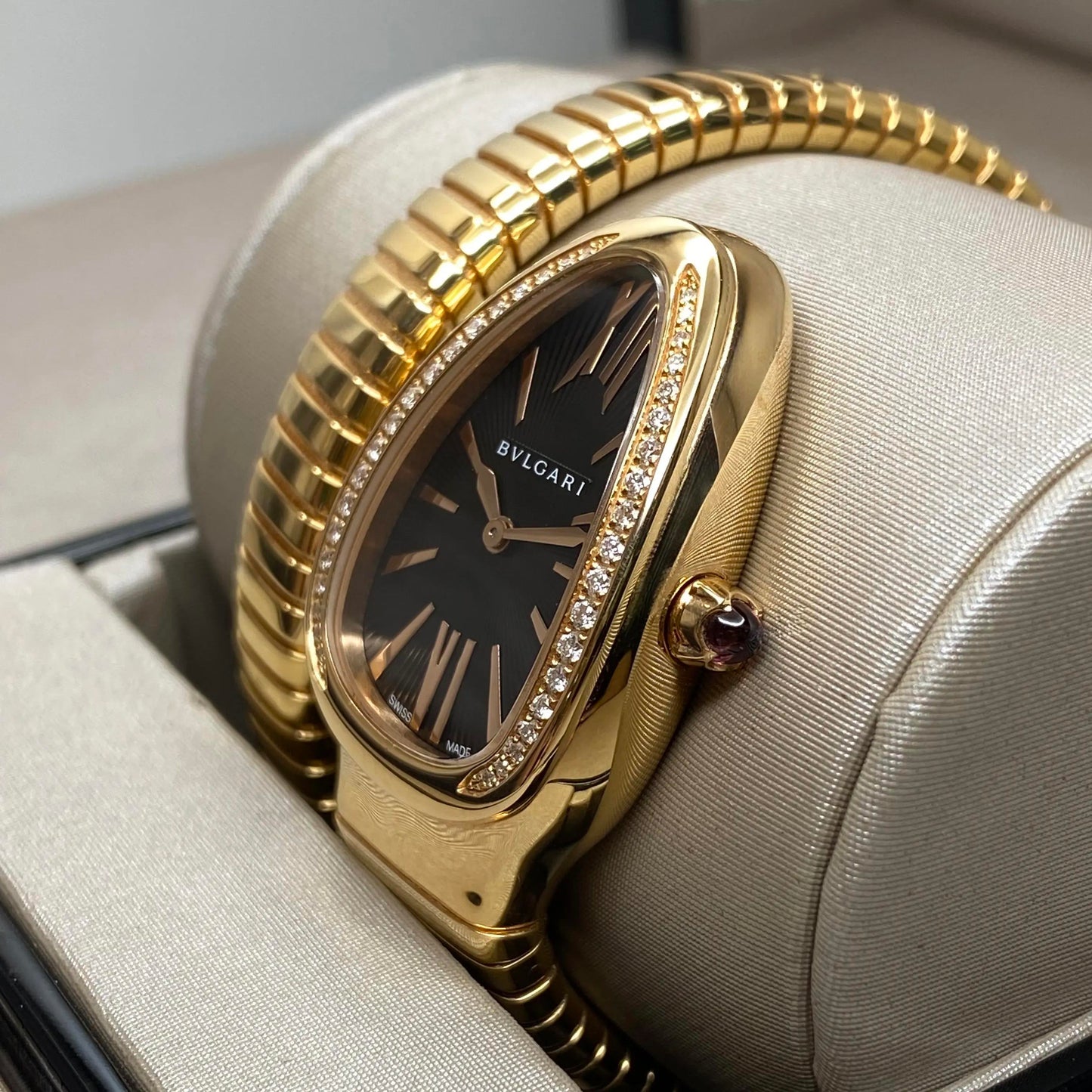 4th image of Bvlgari Bvlgari Serpenti Tubogas Wristwatch, PreOwned condition