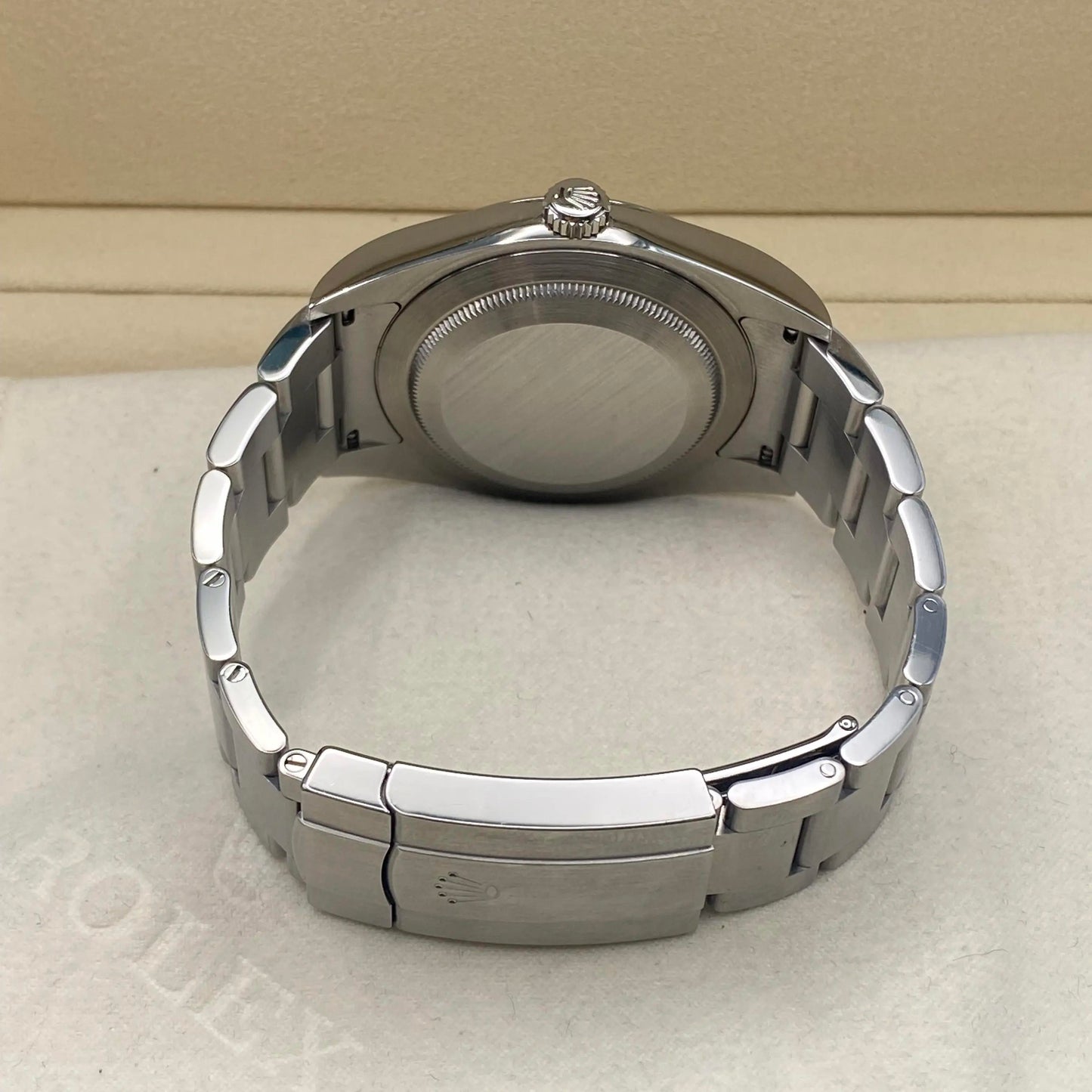 4th image of Rolex Rolex Oyster Perpetual 114300 Wristwatch, PreOwned condition