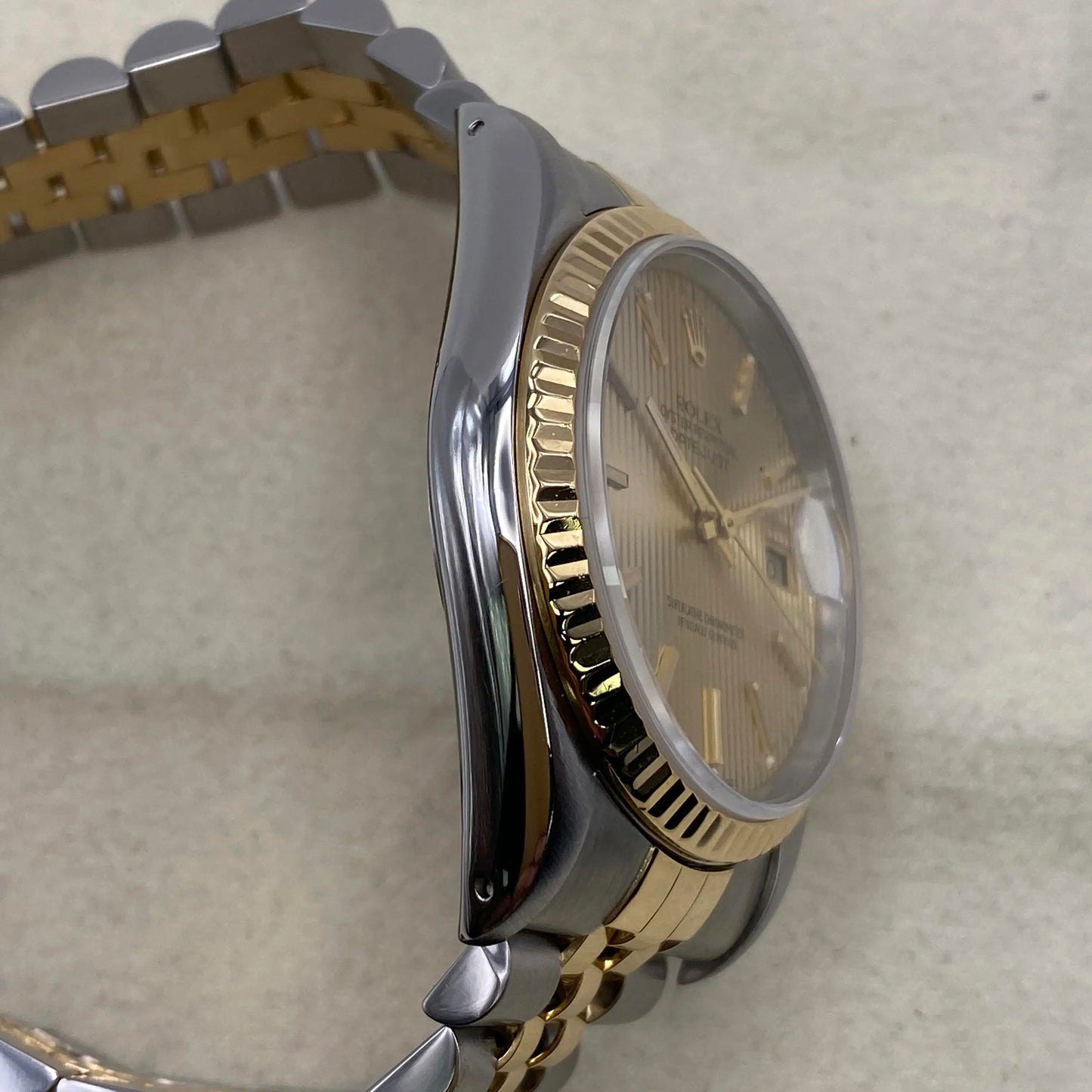 4th image of Rolex Rolex Datejust 16233 Wristwatch, PreOwned condition