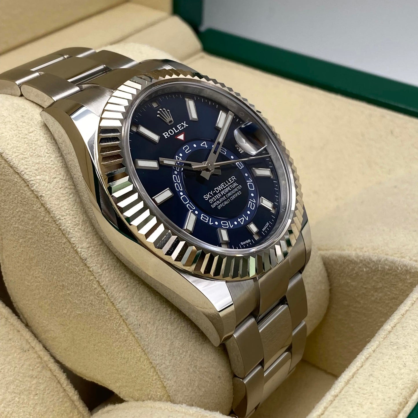 4th image of Rolex Rolex Sky-Dweller 326934 Wristwatch, Unworn condition