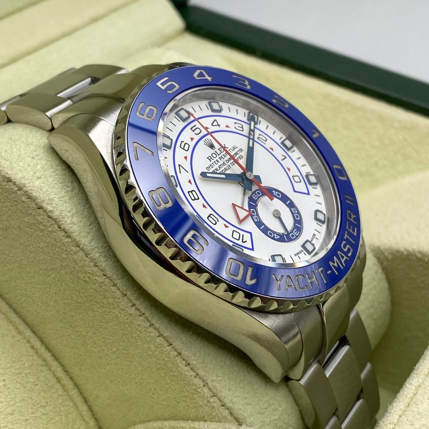 4th image of Rolex Rolex Yacht-Master II 116680 Wristwatch, PreOwned condition