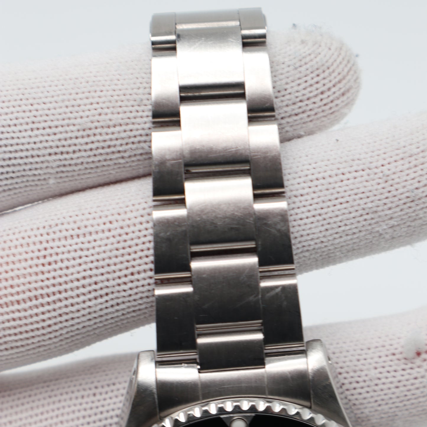 4th image of Rolex Rolex Submariner 16610 Wristwatch, PreOwned condition