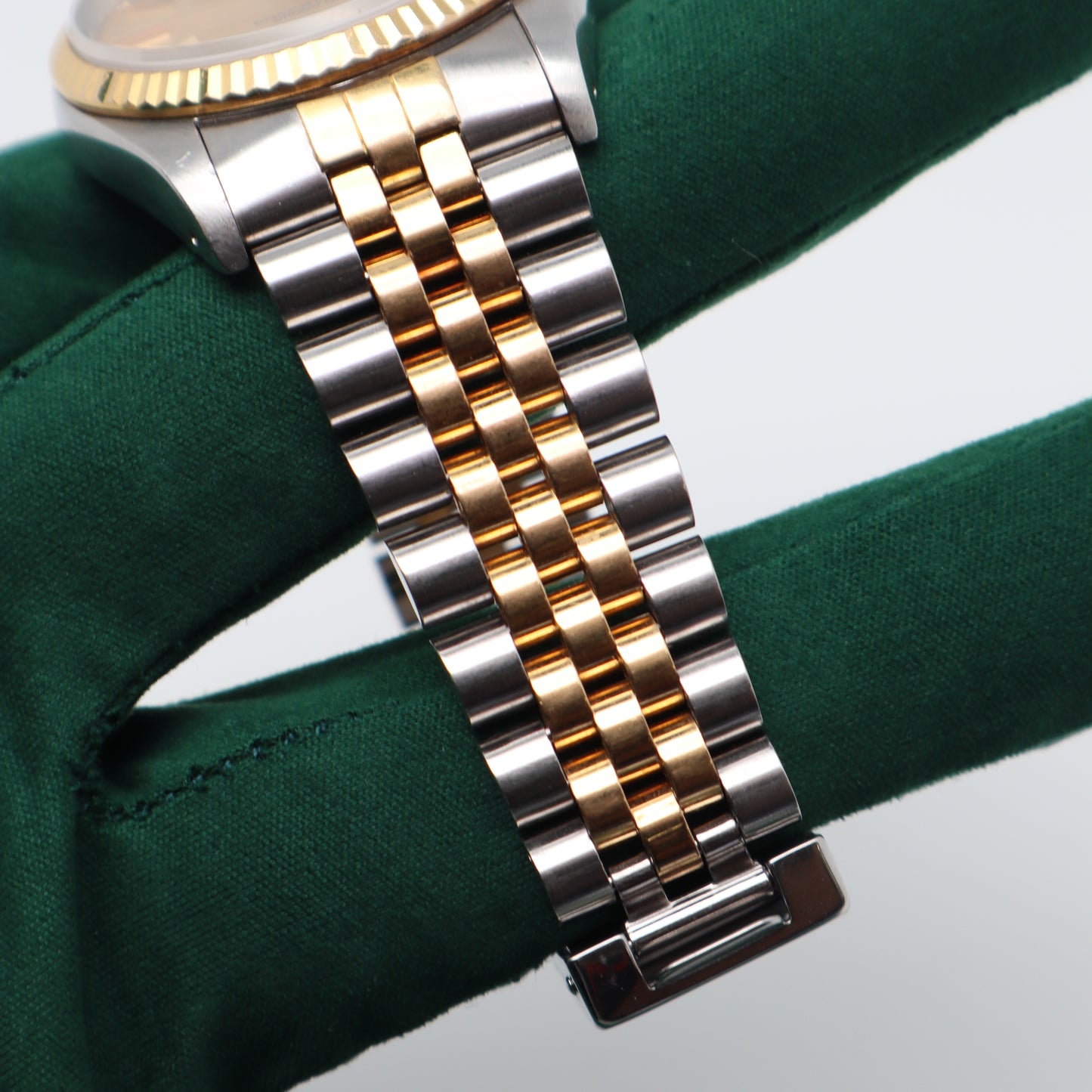4th image of Rolex Rolex datejust 16233 Wristwatch, PreOwned condition