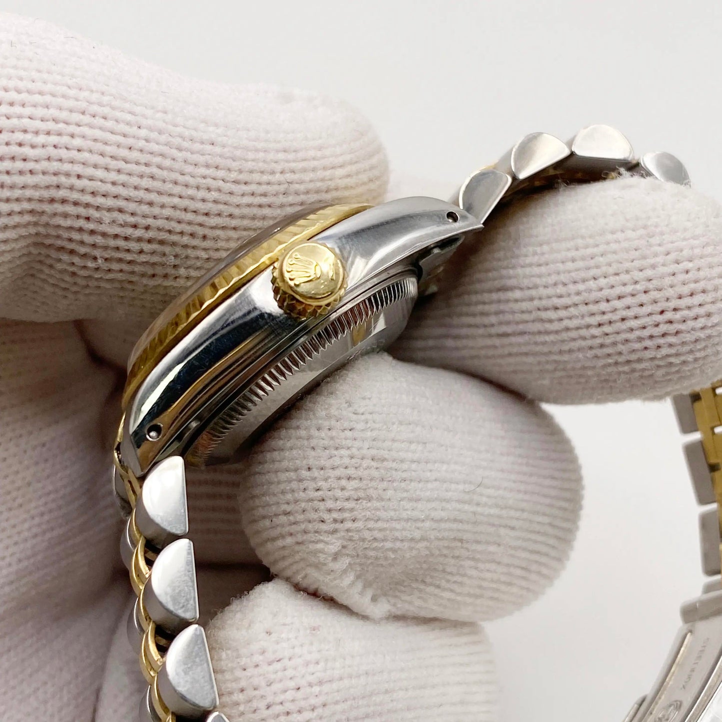 4th image of Rolex Rolex Datejust 69173 Wristwatch, PreOwned condition