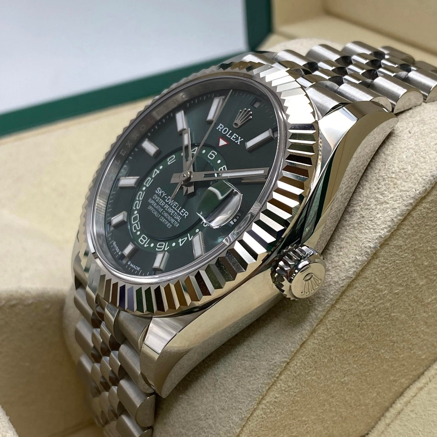 4th image of Rolex Rolex Sky-Dweller 336934 Wristwatch, Unworn condition