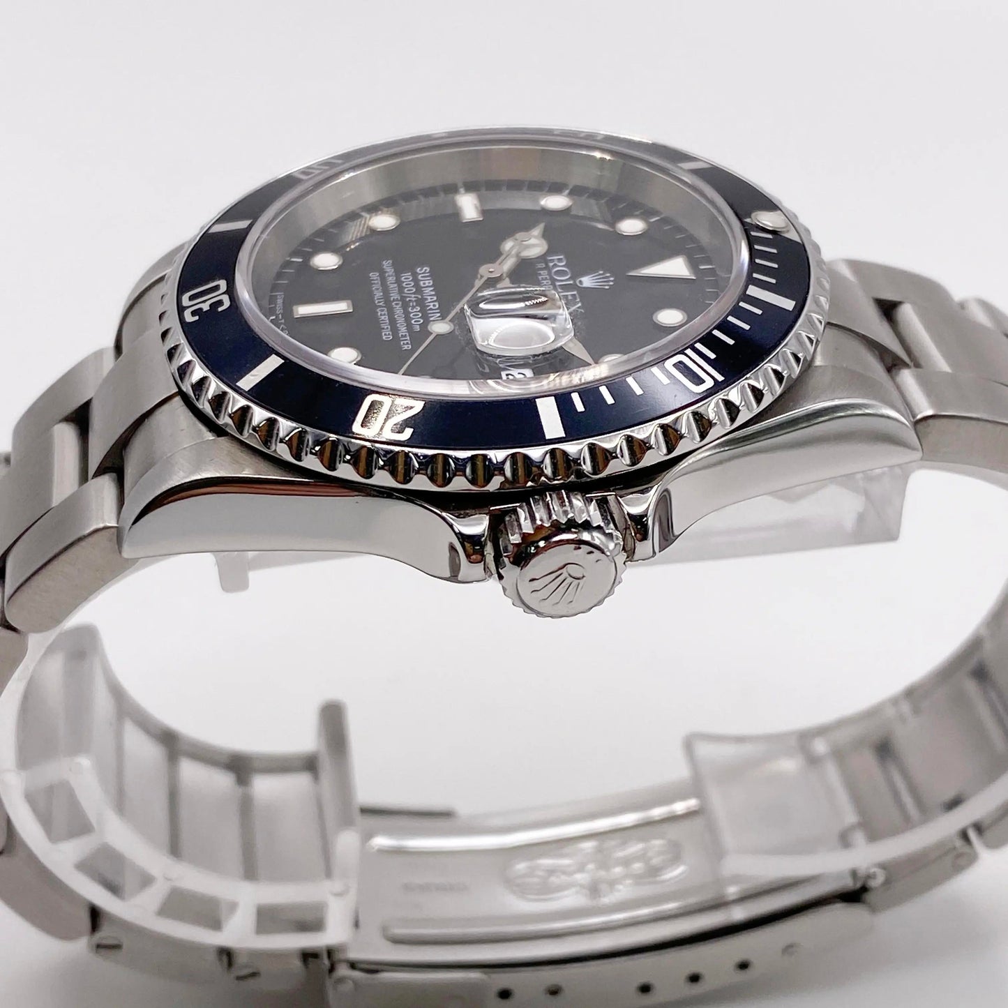4th image of Rolex Rolex Submariner 16610 Wristwatch, PreOwned condition