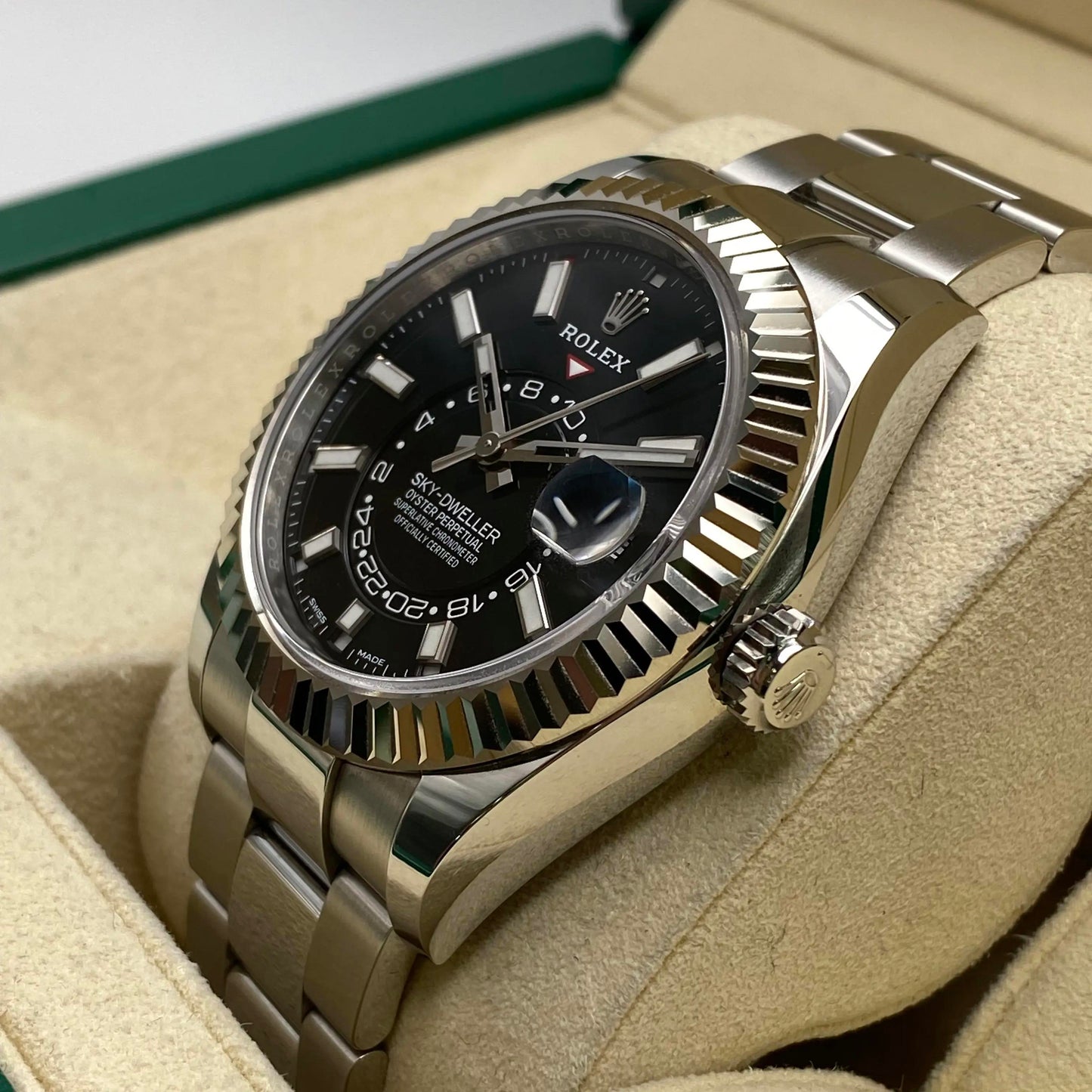 4th image of Rolex Rolex Sky-Dweller 326934 Wristwatch, Unworn condition