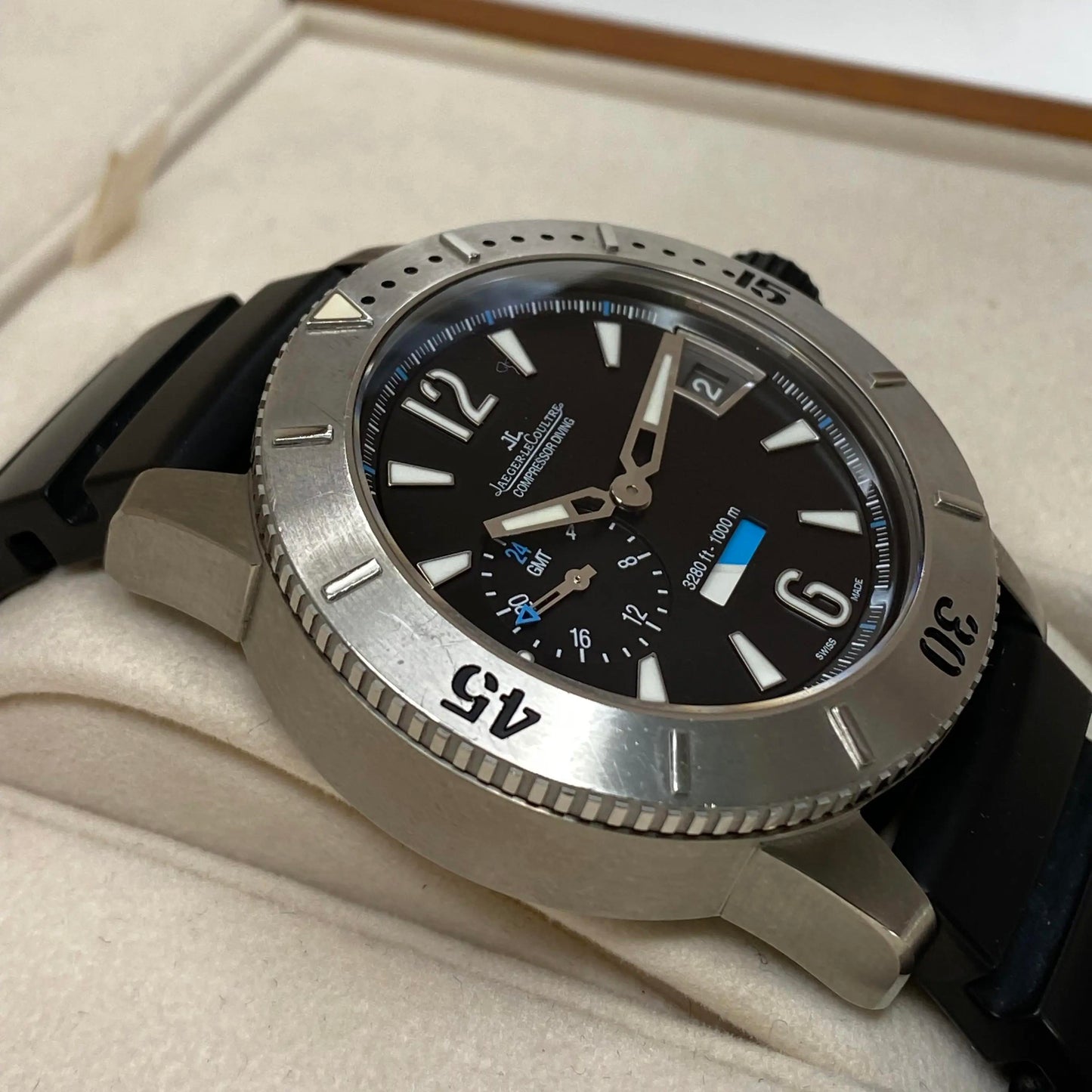 4th image of Jaeger-LeCoultre Jaeger LeCoultre Master Compressor Wristwatch, PreOwned condition