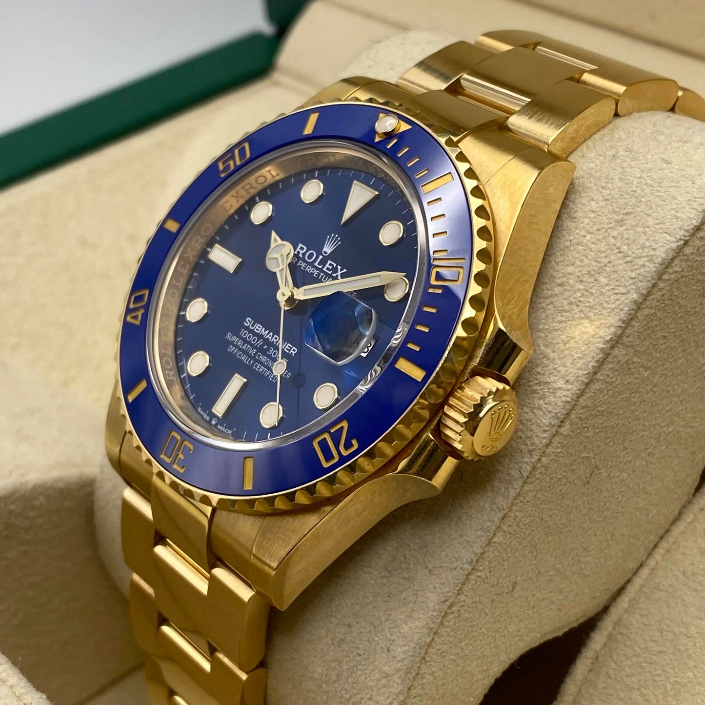 4th image of Rolex Rolex Submariner 126618LB Wristwatch, PreOwned condition