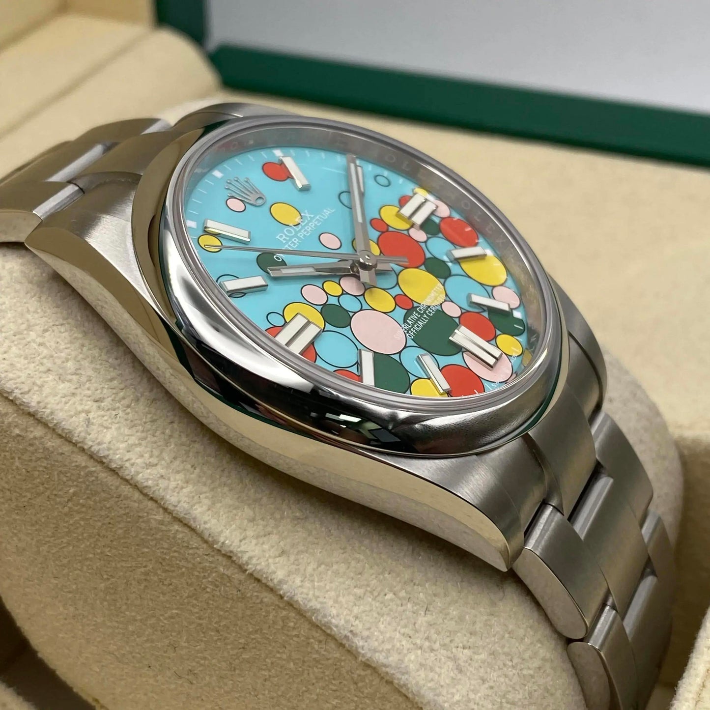 5th image of Rolex Rolex Oyster Perpetual 124300 Wristwatch, Unworn condition
