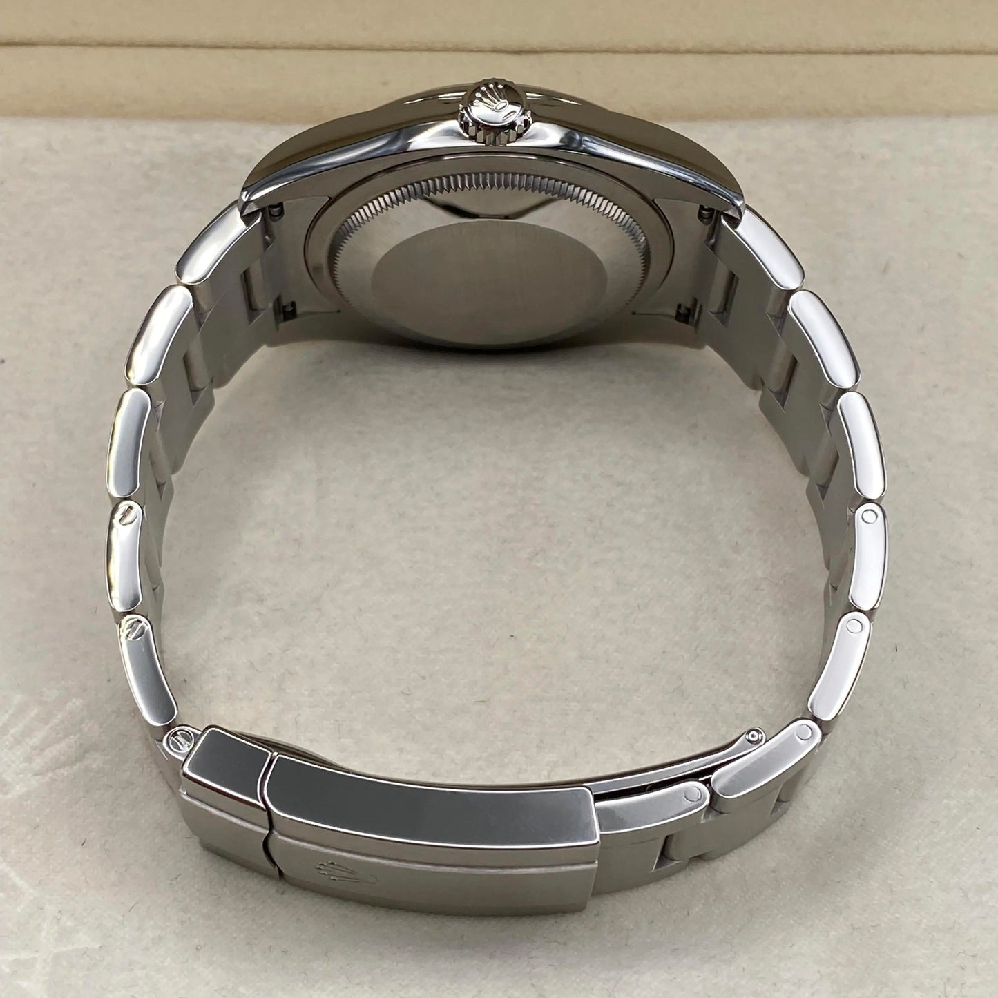 5th image of Rolex Rolex Oyster Perpetual 116000 Wristwatch, PreOwned condition