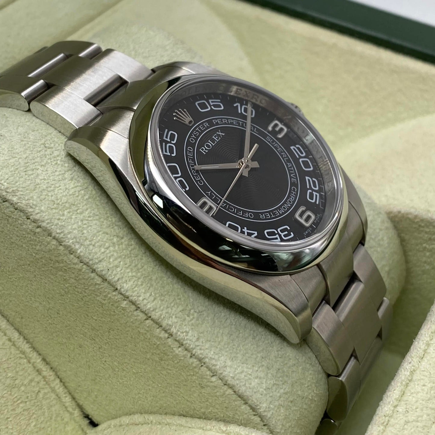 5th image of Rolex Rolex Oyster Perpetual 116000 Wristwatch, PreOwned condition