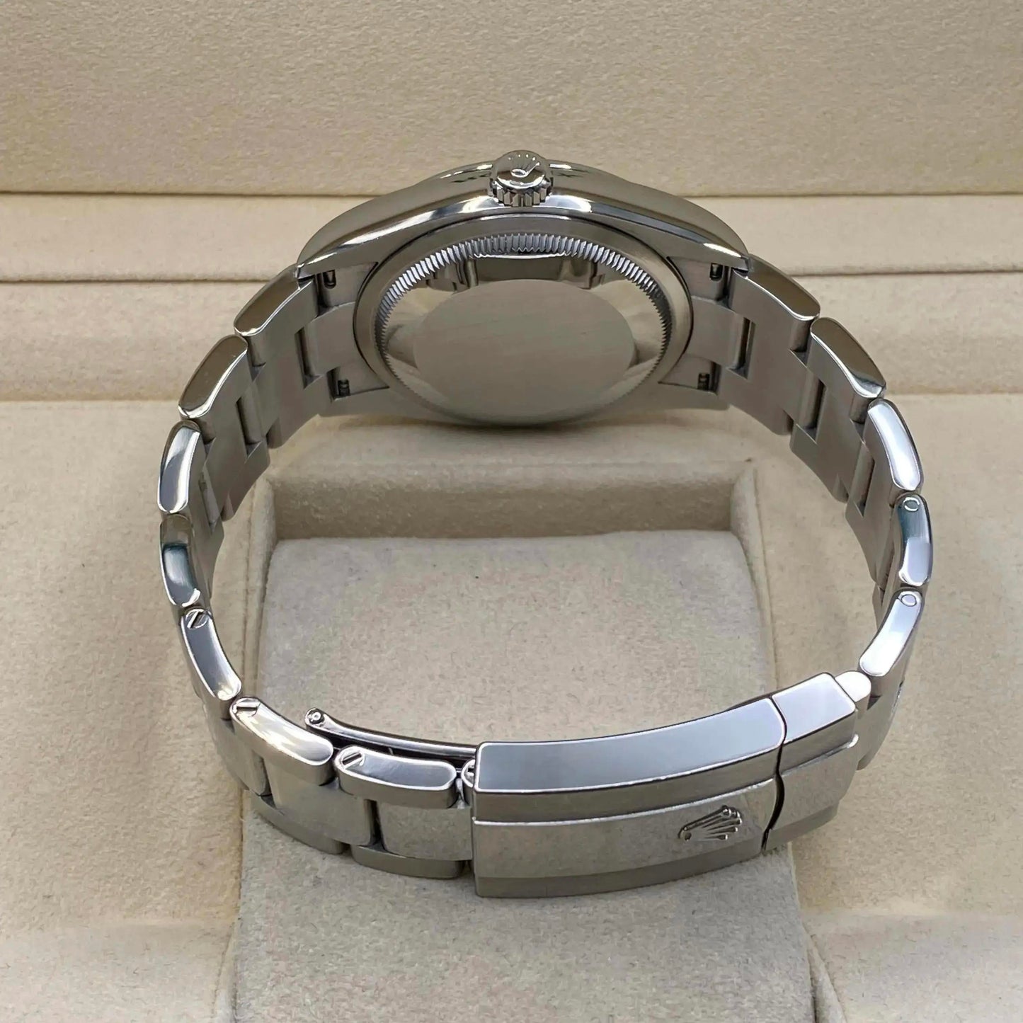 5th image of Rolex Rolex Datejust 126200 Wristwatch, Unworn condition